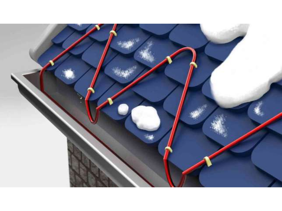 Обігрів водостоків, покрівлі і жолобів. Навіщо це потрібно?